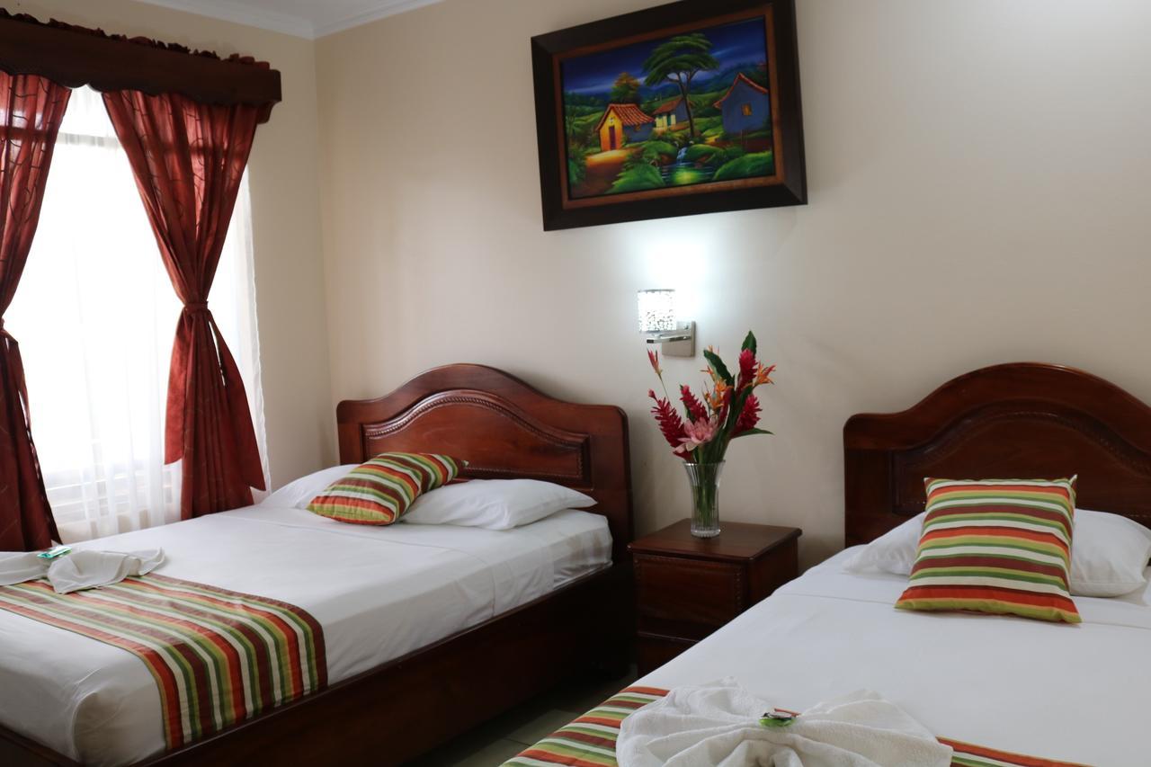 Hotel Suenoreal Rioceleste Rio Celeste Extérieur photo